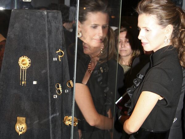 In this Oct. 29, 2007 file photo, Asma Assad, the wife of Syrian President Bashar Assad, attends an exhibition, titled a sea of jewels, at the National Museum in Damascus - Sputnik International