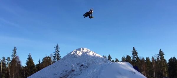 Daniel Bodin Lands Huge Double Backflip on a Snowmobile! Daniel Bodin Lands Huge Double Backflip on a Snowmobile! - Sputnik International