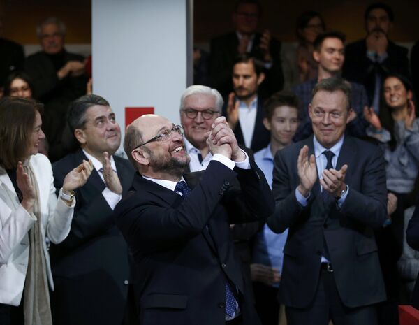 Former European Parliament president Martin Schulz reacts at a meeting of the Social Democratic Party (SPD) at their party headquarters in Berlin, Germany, January 29, 2017, were Schulz was officially appointed SPD party leader - Sputnik International