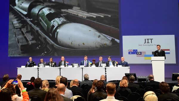 Members of a joint investigation team present the preliminary results of the criminal investigation into the downing of Malaysia Airlines flight MH17 , in Nieuwegein, on September 28, 2016 - Sputnik International