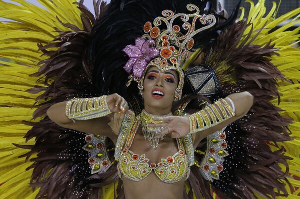 Hot Samba Rhythms and Flashflood of Colors: Carnival in Paraguay - Sputnik International