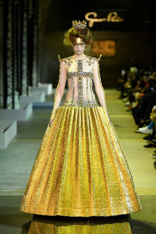 Legend: Spring/Summer 2017 by GUO PEI - Sputnik International