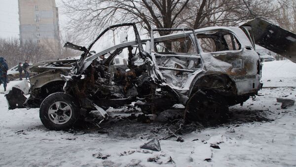A car, which was blown up in Luhansk on Saturday, belonged to the Luhansk People's Republic's (LPR) People's Militia Command Chief Colonel Oleg Anaschenko - Sputnik International