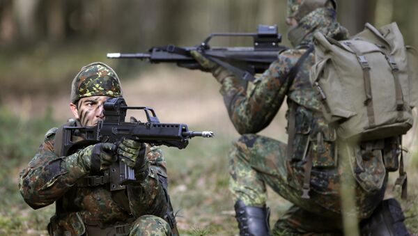 Peshmerga fighters from Iraq take part in a training session of the German army Bundeswehr in Munster near Hannover, Germany, Tuesday, March 1, 2016 - Sputnik International