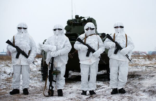 Servicemen with the Central Military District's peacekeeping unit during tactical exercises conducted at the firing ground to train in Ratnik infantry combat system use Servicemen with the Central Military District's peacekeeping unit during tactical exercises conducted at the firing ground to train in Ratnik infantry combat system use - Sputnik International