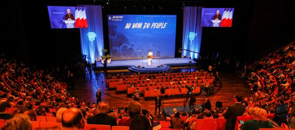 Marine Le Pen, French National Front (FN) political party leader and candidate for the French 2017 presidential election, attends the 2-day FN political rally to launch the presidential campaign in Lyon, France February 5, 2017 - Sputnik International