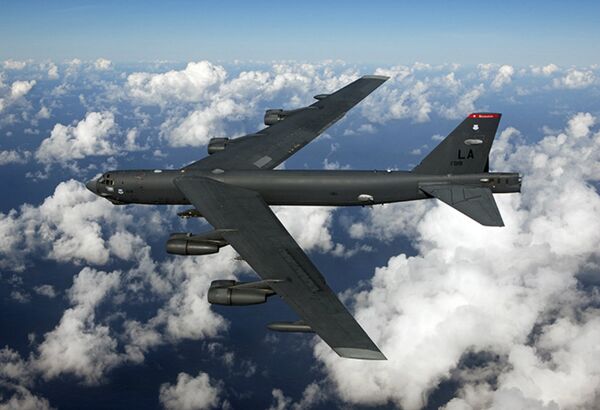 B-52 B-52 - Sputnik International