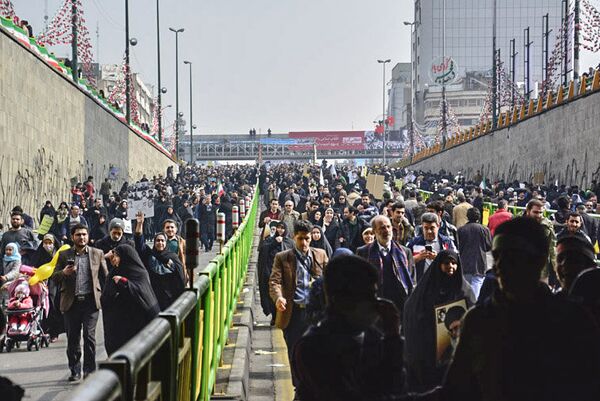 Rally marking the anniversary of the 1979 Islamic revolution in the capital Tehran Rally marking the anniversary of the 1979 Islamic revolution in the capital Tehran - Sputnik International