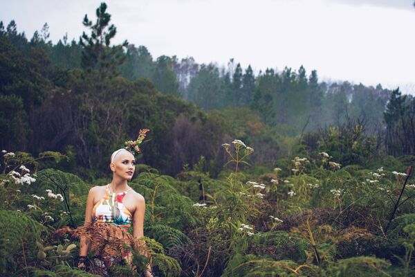 Gabrielly de Oliveira in her first project as a model - Sputnik International