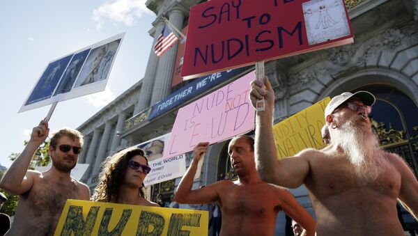 Nudists March in San Francisco’s Valentine’s Day Parade - Sputnik International