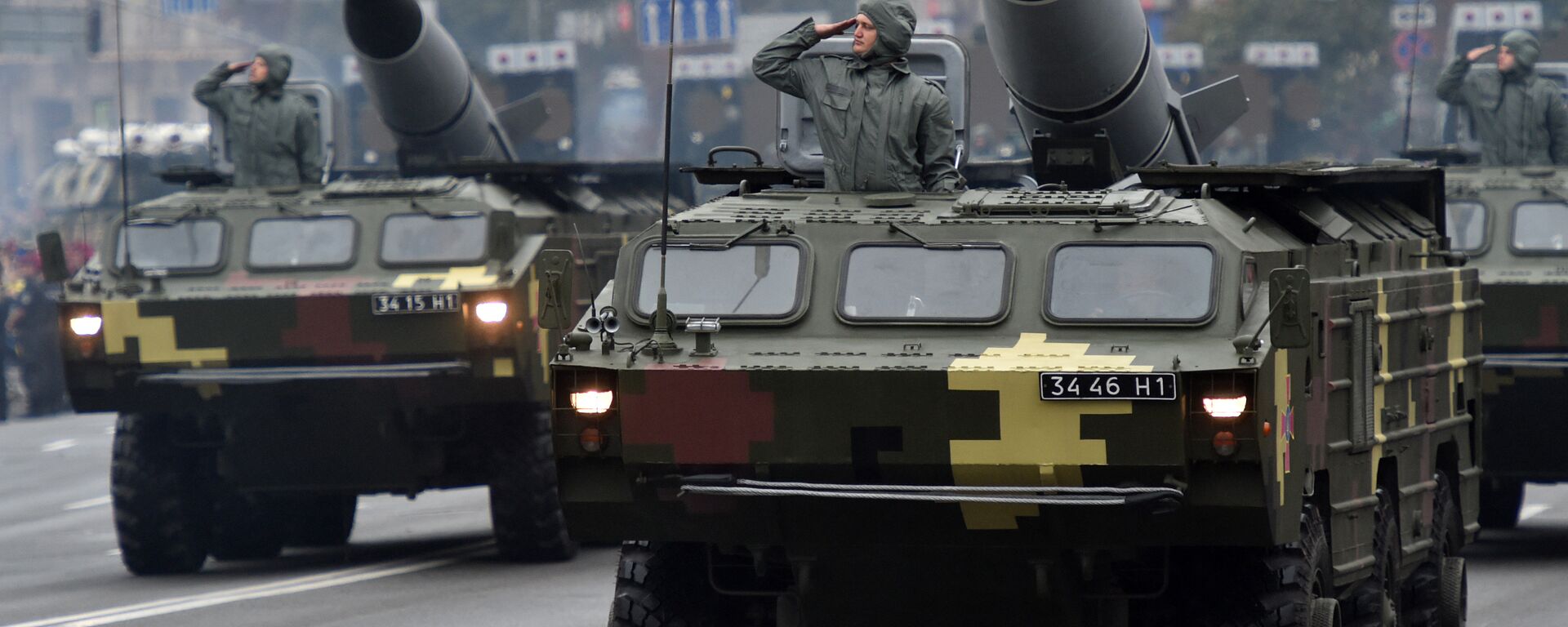 Soviet made tactical ballistic missile complexes Tochka (Point) roll during a military parade in Kiev on August 24, 2016 to celebrate Independence Day, 25 years since Ukraine gained independence from the Soviet Union - Sputnik International, 1920, 04.11.2023