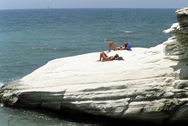 Vacation Hotspots Could Be Choosing ‘Acceptable’ Vaccines Based on Tourism Origin Vacation Hotspots Could Be Choosing ‘Acceptable’ Vaccines Based on Tourism Origin - Sputnik International