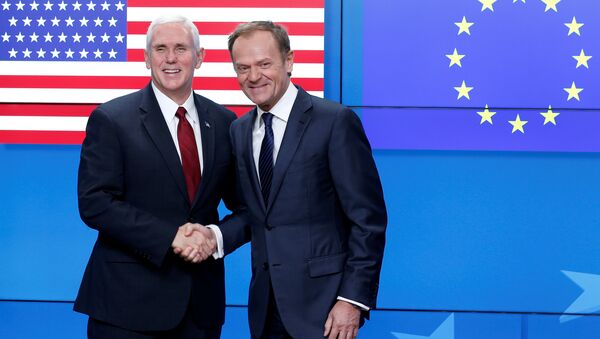 U.S. Vice President Mike Pence poses with European Council President Donald Tusk in Brussels, Belgium, February 20, 2017 - Sputnik International