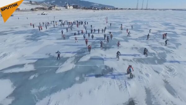 The Ice Storm Race on Lake Baikal - Sputnik International