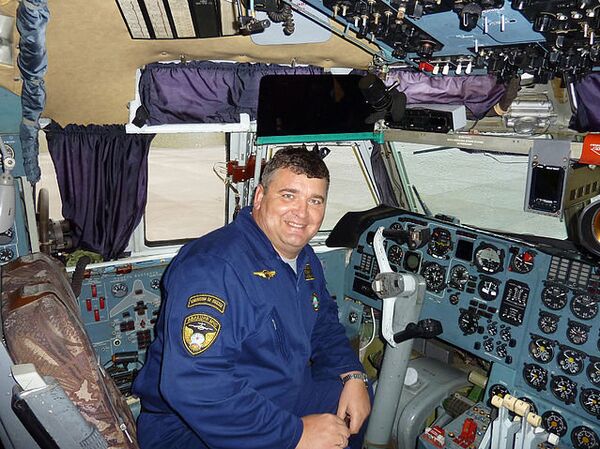 Vladislav Podobny in the IL-76's cabin. File photo Vladislav Podobny in the IL-76's cabin. File photo - Sputnik International