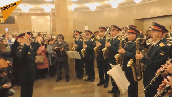 Military Band Performs In The Moscow Subway - Sputnik International