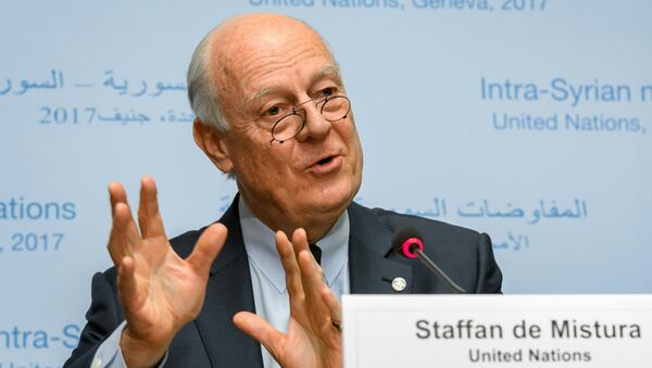 UN Syria envoy Staffan de Mistura speaks during a press conference on the eve of resumption of peace talks on Syria, on February 22, 2017 at the United Nations offices in Geneva - Sputnik International