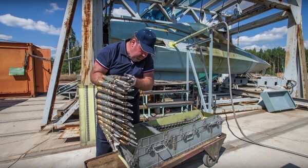 Test of a cannon for the T-50 PAK FA Test of a cannon for the T-50 PAK FA - Sputnik International
