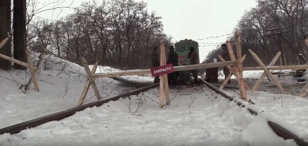 Railway blockade of Donbass Railway blockade of Donbass - Sputnik International
