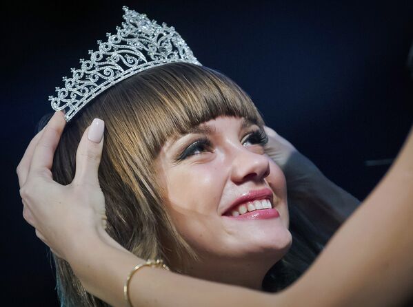 Meet the Stunning Crimean Ladies Competing in Sevastopol Beauty Pageant - Sputnik International