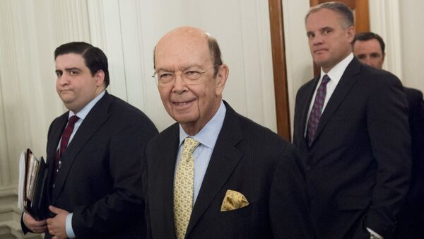 Wilbur Ross, nominee for Secretary of Commerce, arrives for a meeting with US President Donald Trump and manufacturing CEOs in the State Dining Room at the White House in Washington, DC - Sputnik International