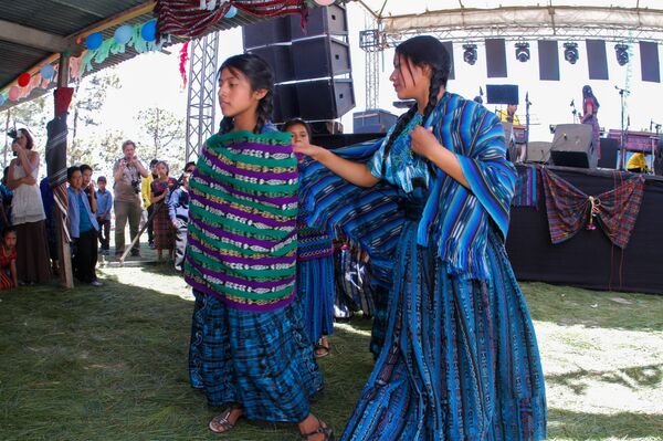 Russian volunteers of the Health&Help charity program opened the doors of their clinic to more than 15,000 residents of the village and nearby settlements of the Central American country of Guatemala. - Sputnik International
