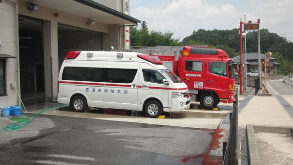 Ambulance and fire truck. Japan - Sputnik International