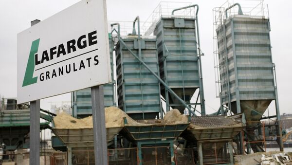 Lafarge plant is pictured in Paris. Cement group LafargeHolcim admitted on Thursday March 2, 2017 that unacceptable deals with armed groups in northern Syria allowed its activities there to continue - Sputnik International