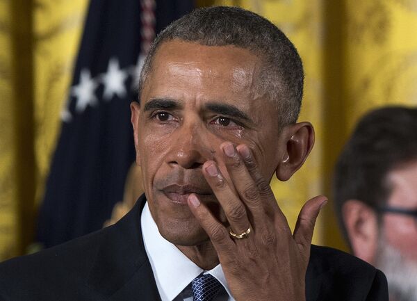 President Barack Obama wipes away tears from his eyes as he speaks in the East Room of the White House in Washington on Jan. 5, 2016, about steps his administration is taking to reduce gun violence. President Barack Obama wipes away tears from his eyes as he speaks in the East Room of the White House in Washington on Jan. 5, 2016, about steps his administration is taking to reduce gun violence. - Sputnik International
