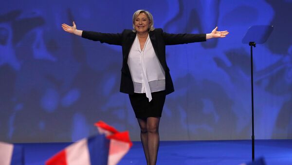 Marine Le Pen, French National Front (FN) political party leader and candidate for French 2017 presidential election, attends a political rally in Saint-Herblain near Nantes, France, February 26, 2017. - Sputnik International
