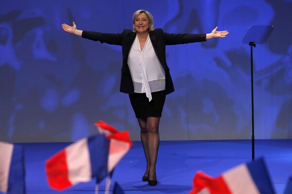 Marine Le Pen, French National Front (FN) political party leader and candidate for French 2017 presidential election, attends a political rally in Saint-Herblain near Nantes, France, February 26, 2017. Marine Le Pen, French National Front (FN) political party leader and candidate for French 2017 presidential election, attends a political rally in Saint-Herblain near Nantes, France, February 26, 2017. - Sputnik International