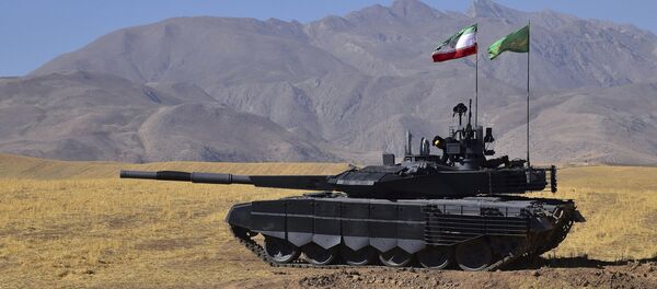 This picture released by the official website of the Iranian Defense Ministry on Sunday, March 12, 2017, shows domestically manufactured tank called Karrar in an undisclosed location in Iran. - Sputnik International