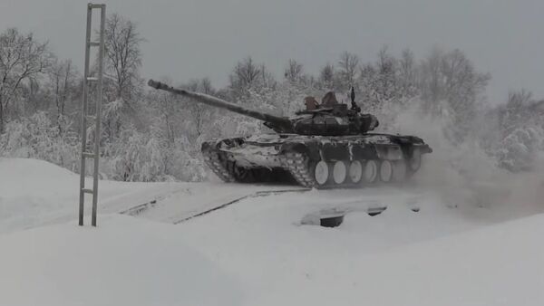 Russia's Motorized Infantry & Coastal Troops Prepare For Tank Biathlon - Sputnik International