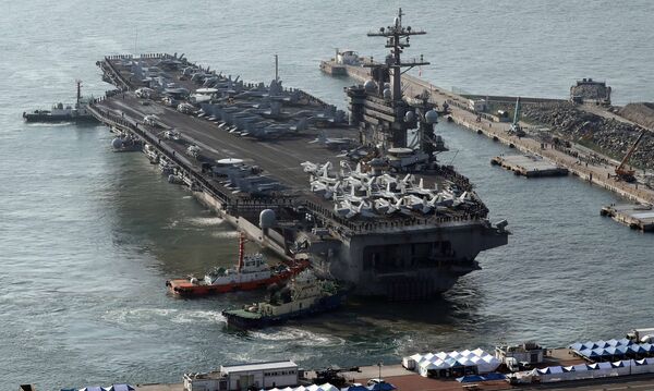 U.S. aircraft carrier USS Carl Vinson arrives for an annual joint military exercise called Foal Eagle between South Korea and U.S, at the port of Busan, South Korea, March 15, 2017. - Sputnik International
