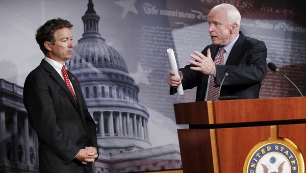 John McCain and Rand Paul - Sputnik International