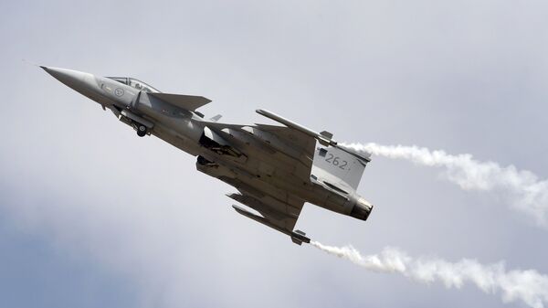 Gripen, a Swedish fighter aircraft performs at the opening ceremony of Aero India 2017 at Yelahanka air base in Bangalore, India, Tuesday, Feb. 14, 2017 - Sputnik International