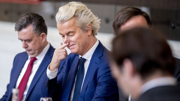 Dutch PVV leader Geert Wilders is seen prior to a meeting between main parties leaders and the Chairman of the Senate in The Hague, on March 16, 2017, one day after the general elections - Sputnik International