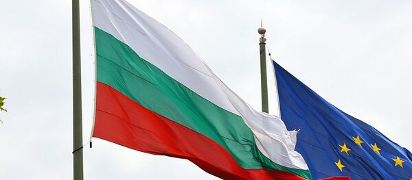 Bulgarian and EU flags - Sputnik International