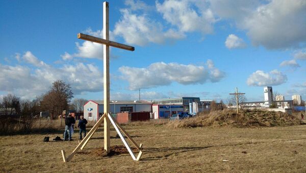 Crosses at the site of the planned Erfurt mosque - Sputnik International