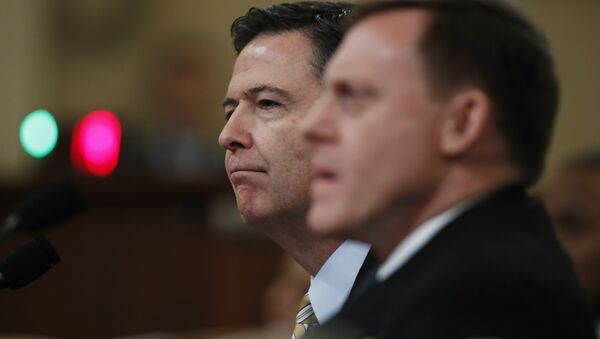 FBI Director James Comey, left, joined by National Security Agency Director Michael Rogers, right, testifies on Capitol Hill in Washington, Monday, March 20, 2017, before the House Intelligence Committee hearing on allegations of Russian interference in the 2016 U.S. presidential election - Sputnik International