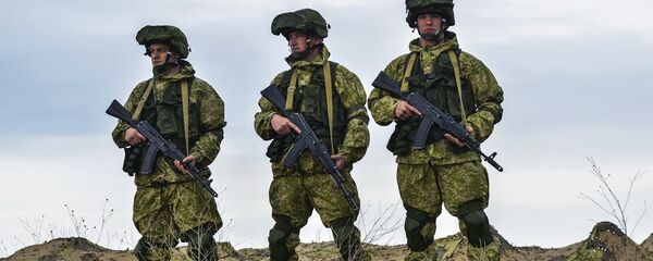 Russian servicemen during the Command Post exercise of the Airborne Force at the Opuk base in Crimea. Russian servicemen during the Command Post exercise of the Airborne Force at the Opuk base in Crimea. - Sputnik International