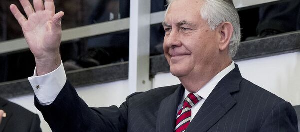 Secretary of State Rex Tillerson waves before speaking to State Department employees upon arrival at the State Department in Washington, Thursday, Feb. 2, 2017 Secretary of State Rex Tillerson waves before speaking to State Department employees upon arrival at the State Department in Washington, Thursday, Feb. 2, 2017 - Sputnik International