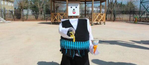 Turkish schoolboy assembles robot Turkish schoolboy assembles robot - Sputnik International