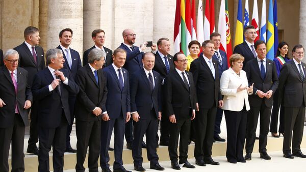 European Union leaders pose for a family photo during a meeting on the 60th anniversary of the Treaty of Rome, in Rome, Italy March 25, 2017 - Sputnik International