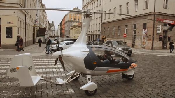 Czech Builds a Flying Car to Fly to Prague for a Cup of Coffee - Sputnik International