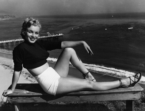 From Monroe to Kardashian: How Beauty Standards Changed Throughout History - Sputnik International