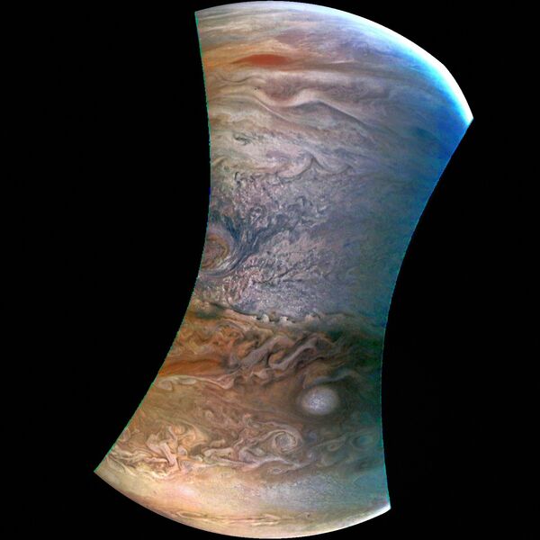 An image of Jupiter taken by Juno and colored by an amateur astronomer. - Sputnik International