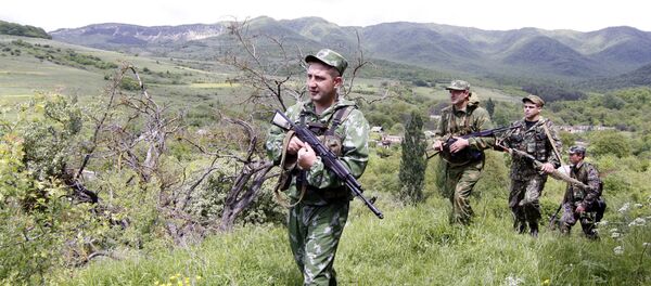 Patrolling the Georgian -- South Ossetian border in Disev village. - Sputnik International