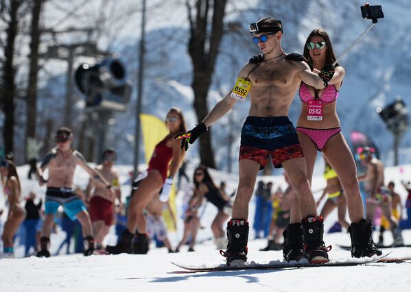 Global Times on X: Skiers and snowboarders in fancy costumes pose for  photos during a BoogelWoogel alpine carnival on Friday at Rosa Khutor  resort in Sochi, Russia. #ski #costume #carnival #Russia (Photos