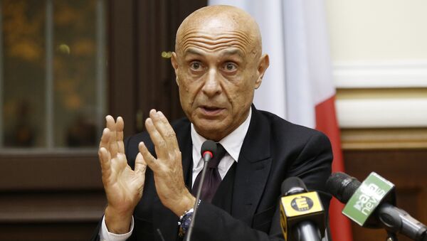 Italian Interior Minister Marco Minniti speaks during a press conference after a security meeting in Milan, Italy (File) - Sputnik International